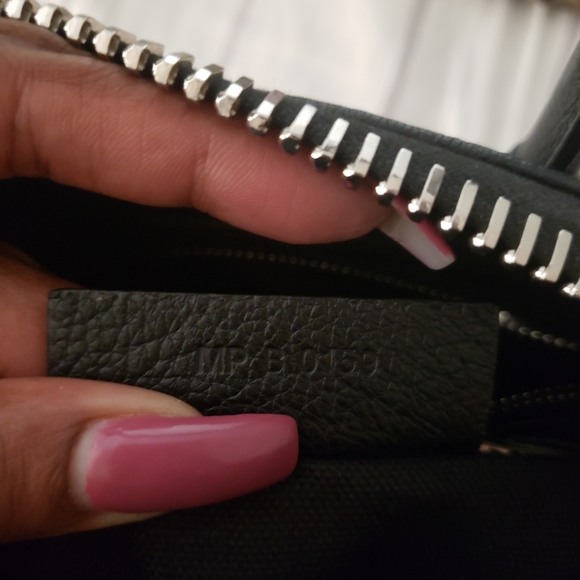 Givenchy ANTIGONA Sugar MINI ***AUTHENTIC*** - Picture 3 of 14